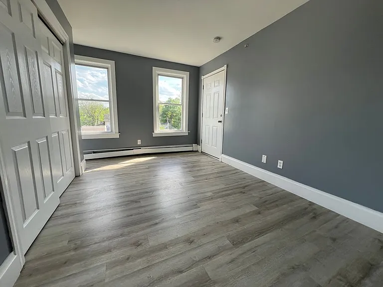 761 Main St #3E — Photo 4
