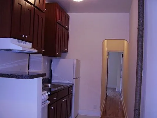 Rented by Rent Manhattan | media 9