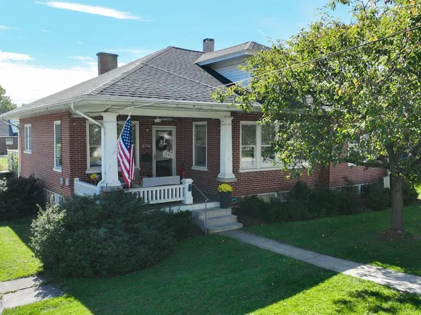2050 Linden St, East Petersburg, PA 17520