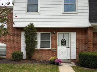 1720 Queenswood Dr APT 3, Findlay, OH 45840
