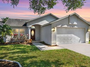 1208 Etchfield Cir, Brandon, FL 33511