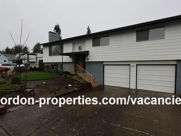 2793 NE 22nd Ct, Gresham, OR 97030