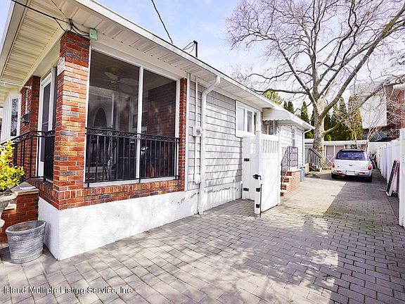 3rd image of 63 Seneca Ave