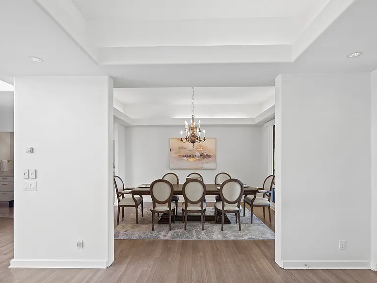47 La Rancheria — Photo 15