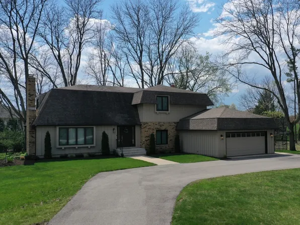 10523 W 125th St, Palos Park, IL 60464
