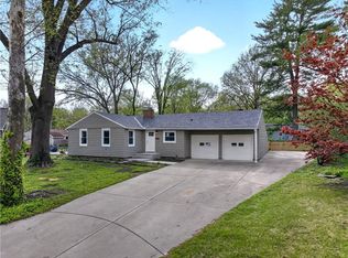 5105 W 73rd St, Prairie Village, KS 66208