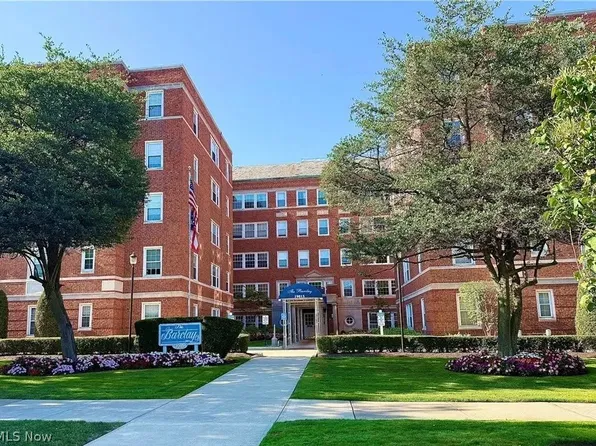19015 Van Aken Blvd, Shaker Heights, OH 44122