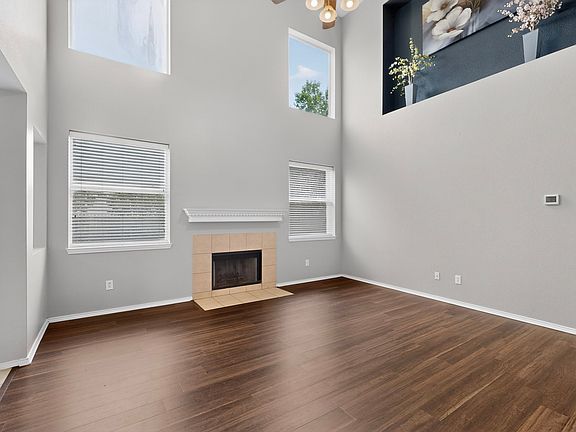 2nd image of 604 Dyann Dr
