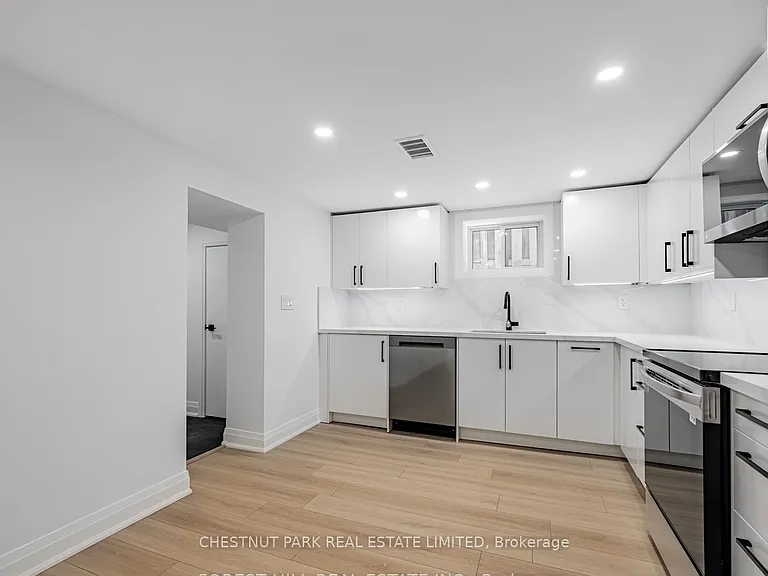562 Deloraine Ave — Photo 10