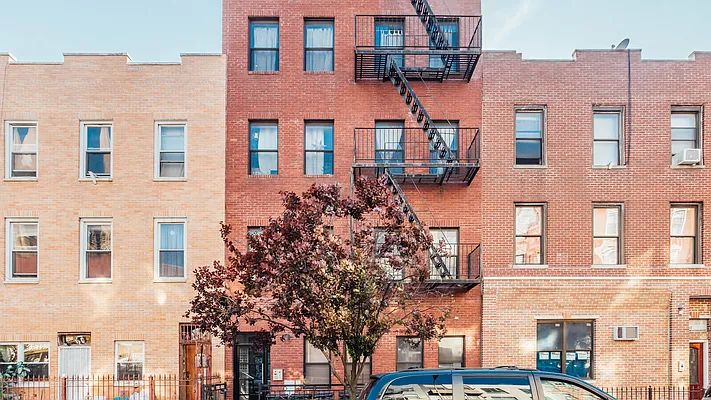 Rented by Nooklyn NYC LLC | media 40
