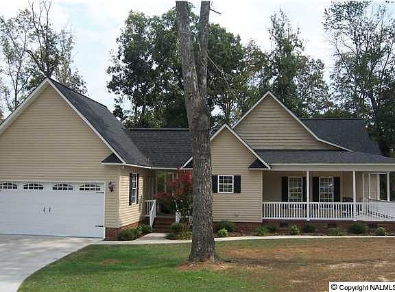 2nd image of 30 Cricket Ln