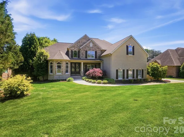 159 Riverchase Ln, Mooresville, NC 28115