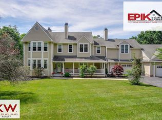 5 Brian Daniel Ct, Reisterstown, MD 21136