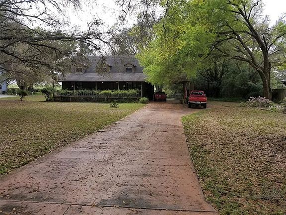 2nd image of 32640 Knollwood Ln