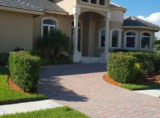 512 Landmark St, Marco Island, FL 34145