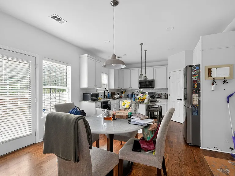 255 Stone Ridge Way — Photo 11