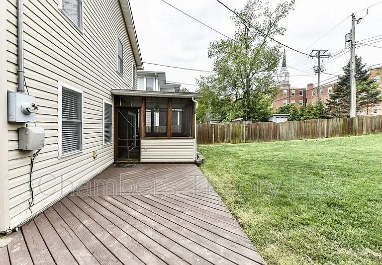 1128 N Kentucky St — Photo 31