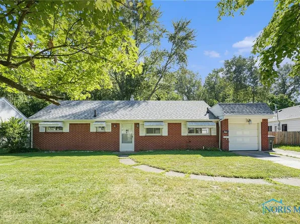 1644 Del Monte Dr, Toledo, OH 43615