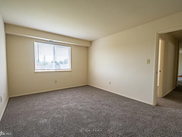 7407 Alvah Ave #F — Photo 9