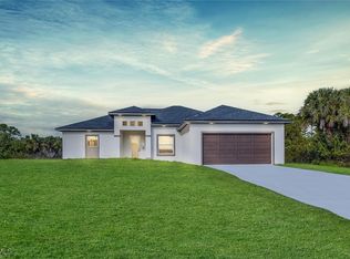 733 Cadis St E, Lehigh Acres, FL 33974