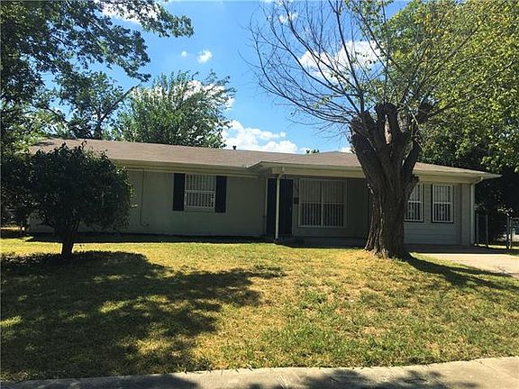 2nd image of 4959 Dupont Dr