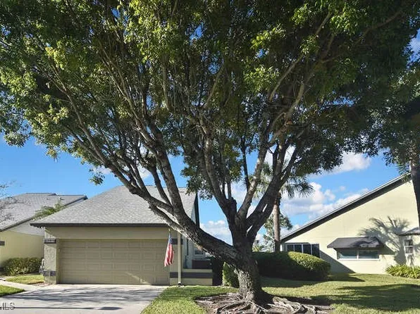 2301 McGregor Park Cir, Fort Myers, FL 33908