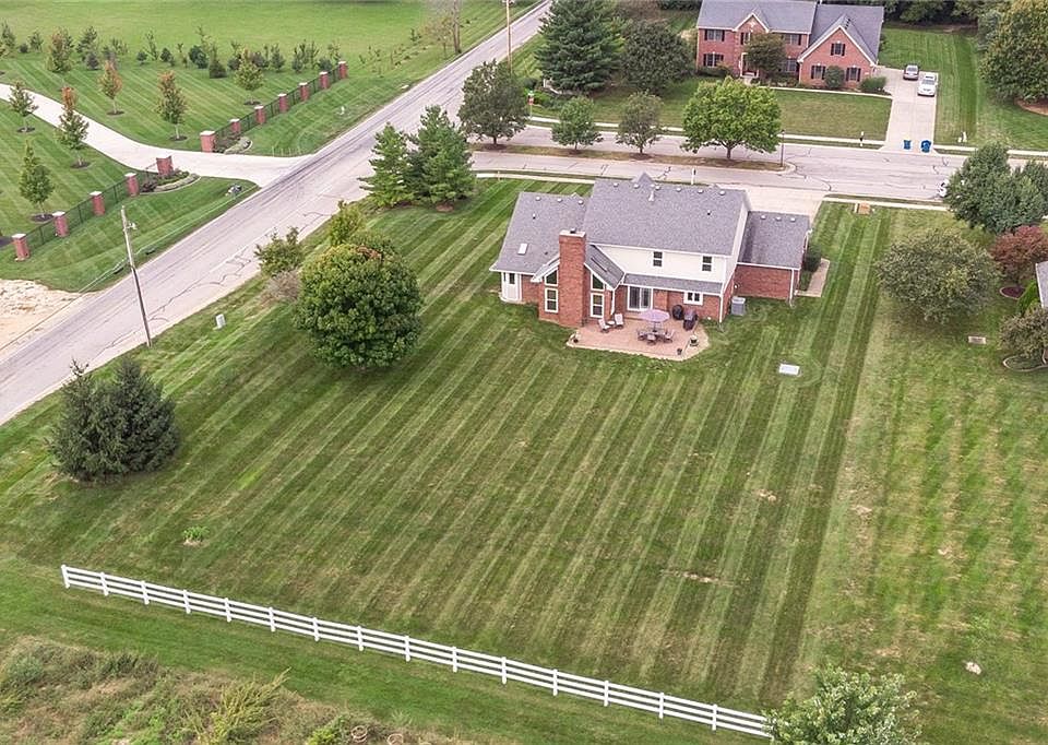 1973 S Fox Cove Blvd, New Palestine, IN 46163 Zillow