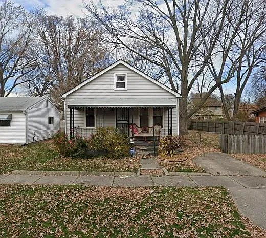 57 E George Ave photo 1