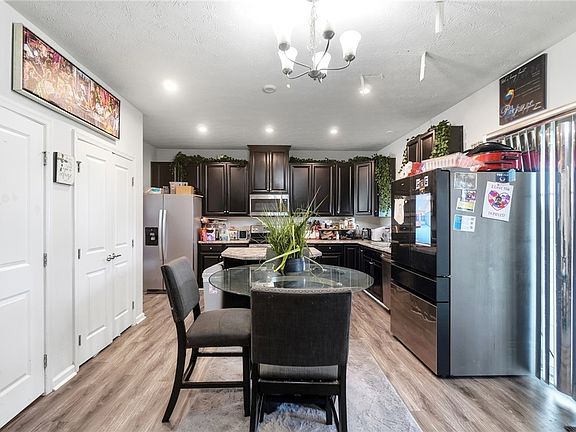 5th image of 4385 Saratoga Pl