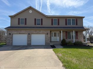 1010 Sunset Dr, Covington, IN