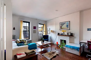 Rented by Brown Harris Stevens