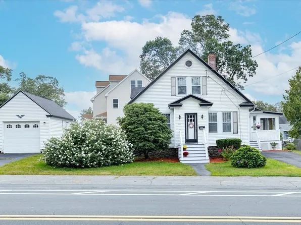 866 Riverside Dr, Methuen, MA 01844