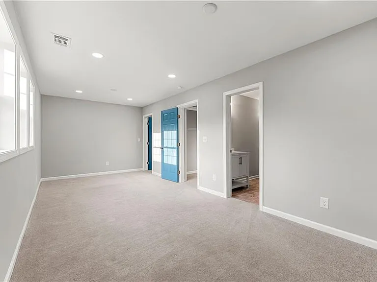 450 Oliver Ridge Dr — Photo 61