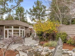 8 Evergreen Dr, Orinda, CA 94563