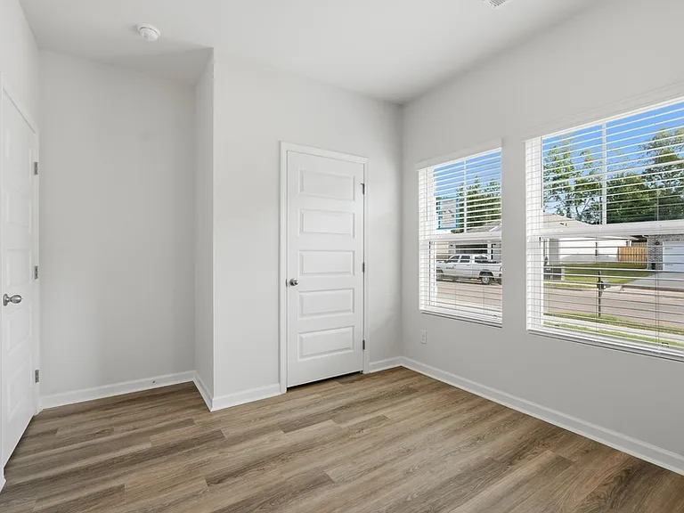 6141 Feather Way SE — Photo 21