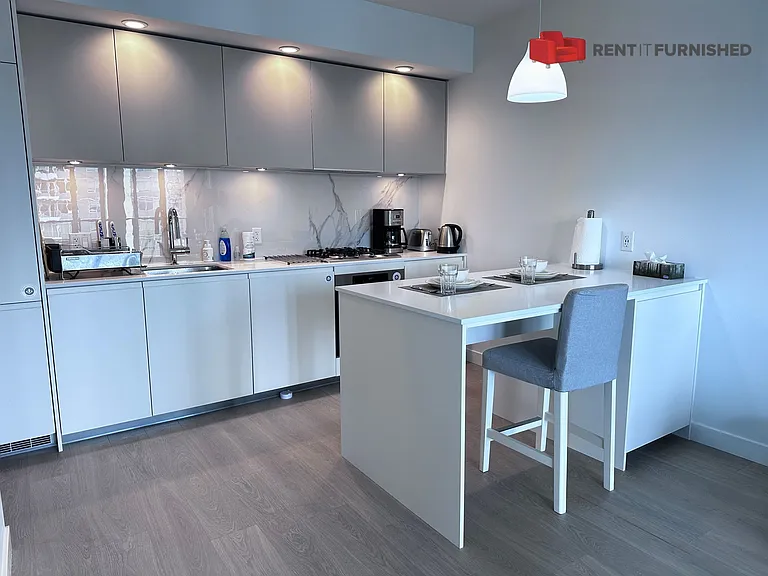6537 Telford Ave — Photo 11