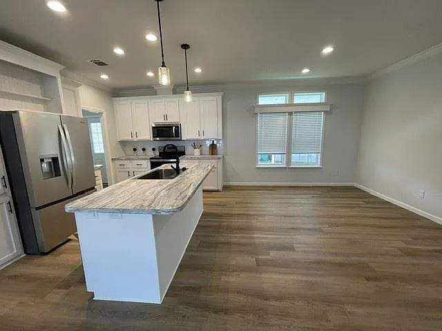 2 bed, 2.5 bath, 1352 sqft, $1,899 — Photo 2