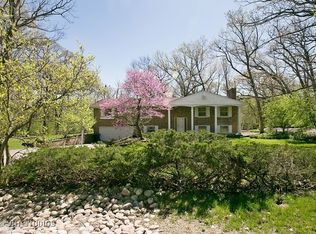 9031 W 126th St, Palos Park, IL 60464