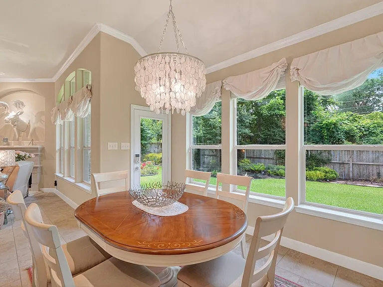 55 S Victoriana Cir — Photo 22
