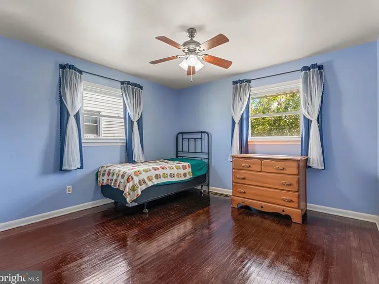 313 Union Ave — Photo 5