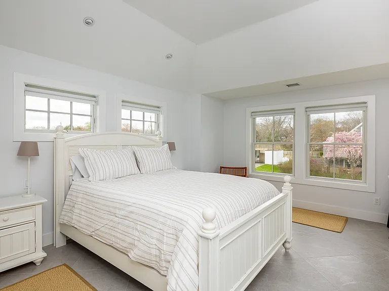 30 Beach Plum Rd — Photo 18