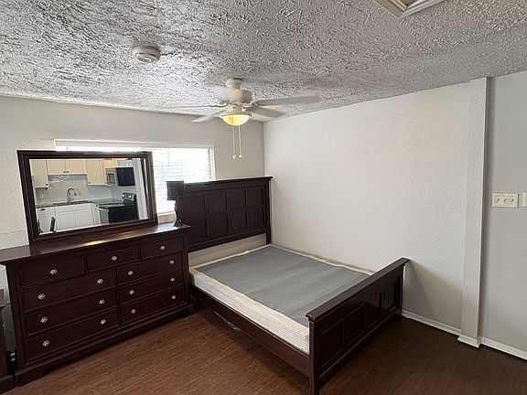 2nd image of 9283 Five Palms Dr #2