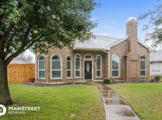 816 Lovern St, Cedar Hill, TX 75104