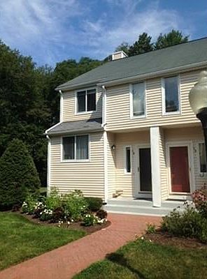 2nd image of 14 Gaslight Ln
