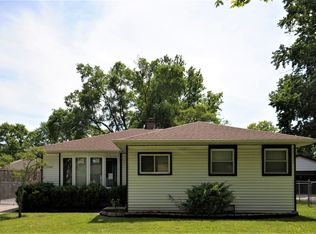 3103 Martin Ln, Rolling Meadows, IL 60008