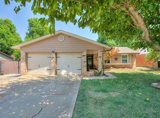 625 Hawthorne Pl, Edmond, OK 73003
