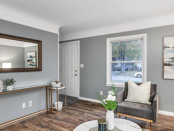 5th image of 33475 Brown St