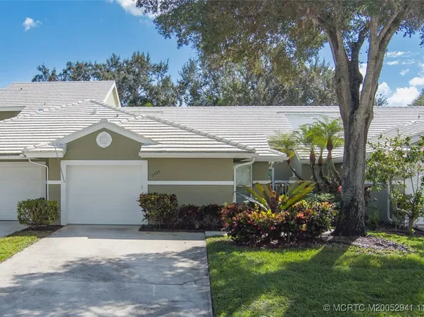 2433 SW Foxpoint Trl, Palm City, FL 34990