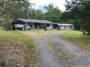 447 Post Office Rd, Dennard, AR 72629