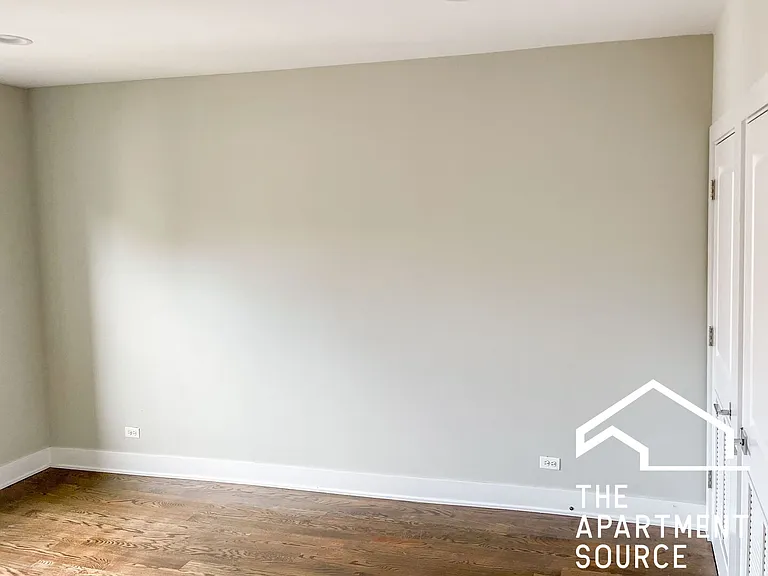 3911 N Janssen Ave #3 — Photo 10